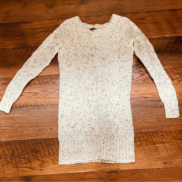 American Eagle White and Gray Flecked Cable Knit Sweater Dress, Size XXS - Picture 3 of 3